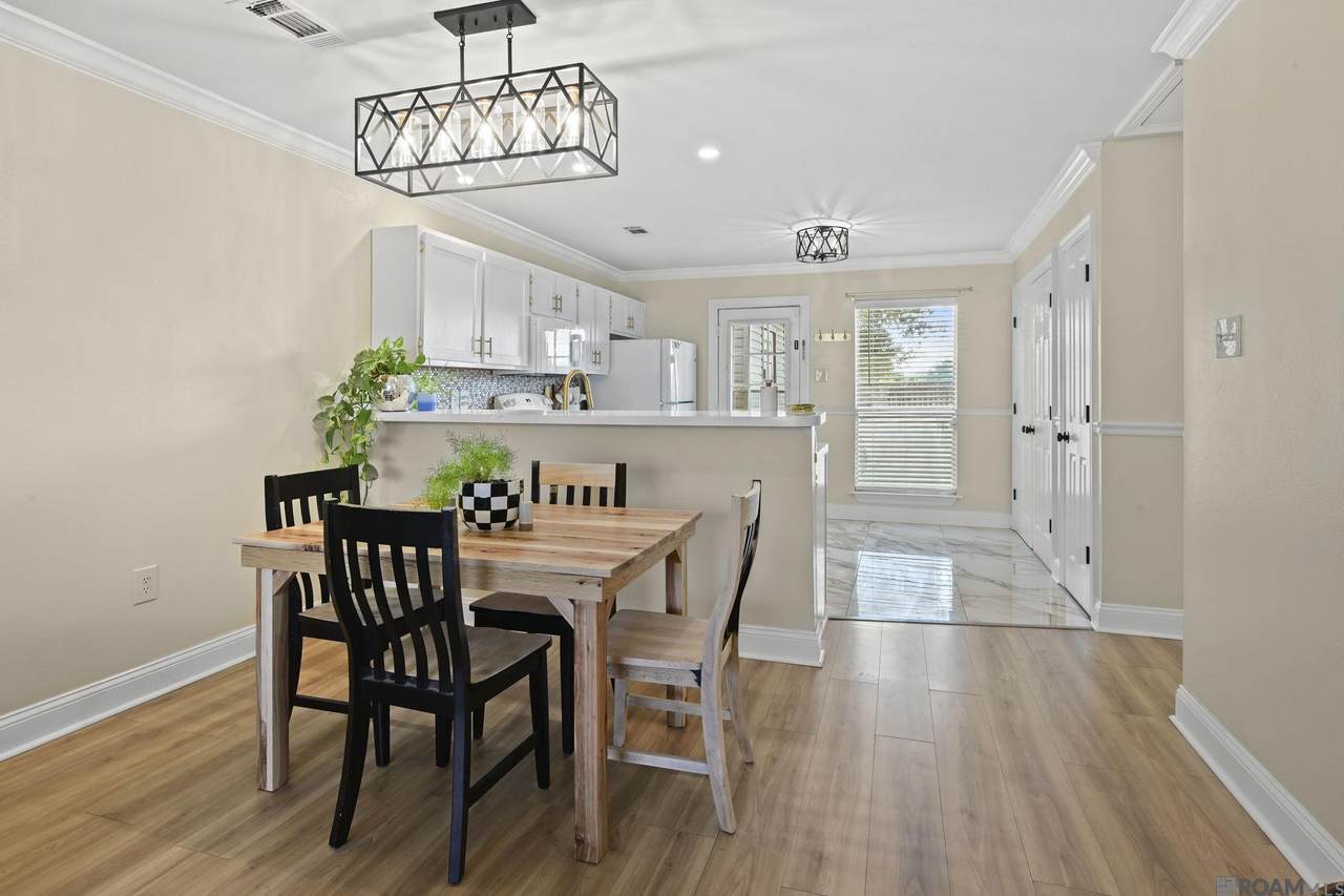 926 Woodvine Dr - Photo 1
