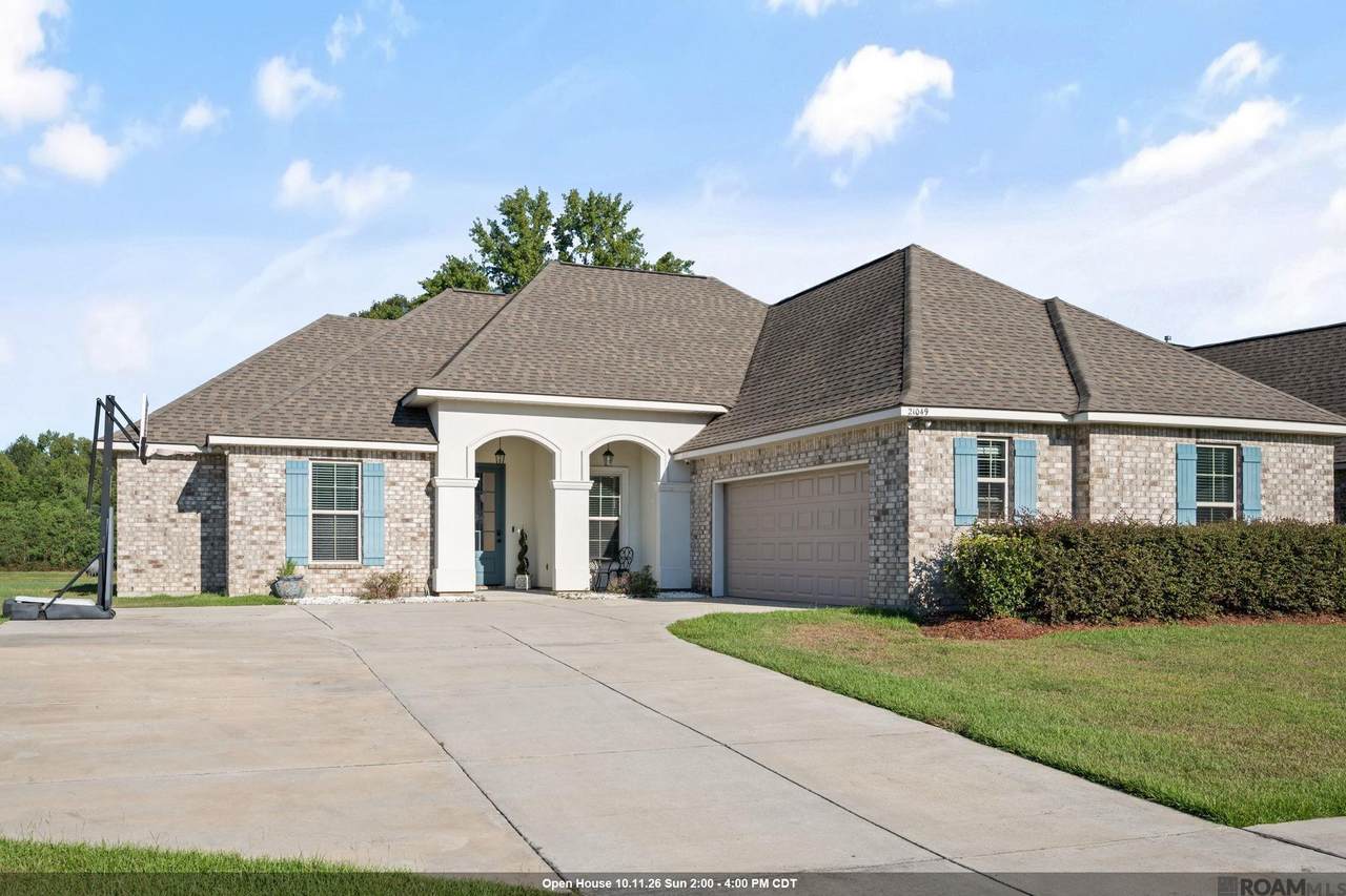 21049 High Plains Dr - Photo 1