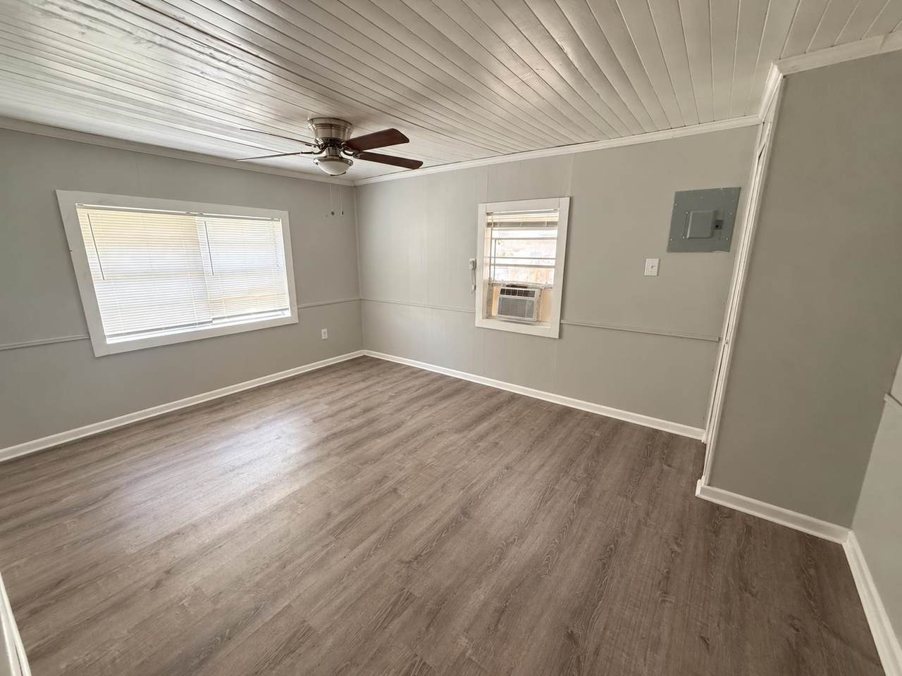 https://bt-photos.global.ssl.fastly.net/batonrouge/1280_boomver_2_2026017264-2.jpg