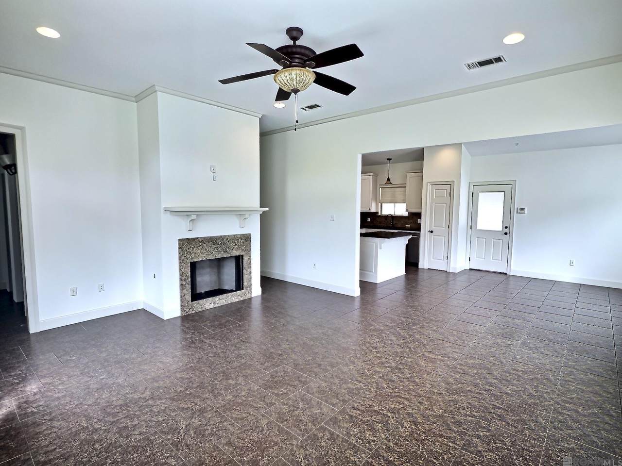 https://bt-photos.global.ssl.fastly.net/batonrouge/1280_boomver_2_2026018066-2.jpg