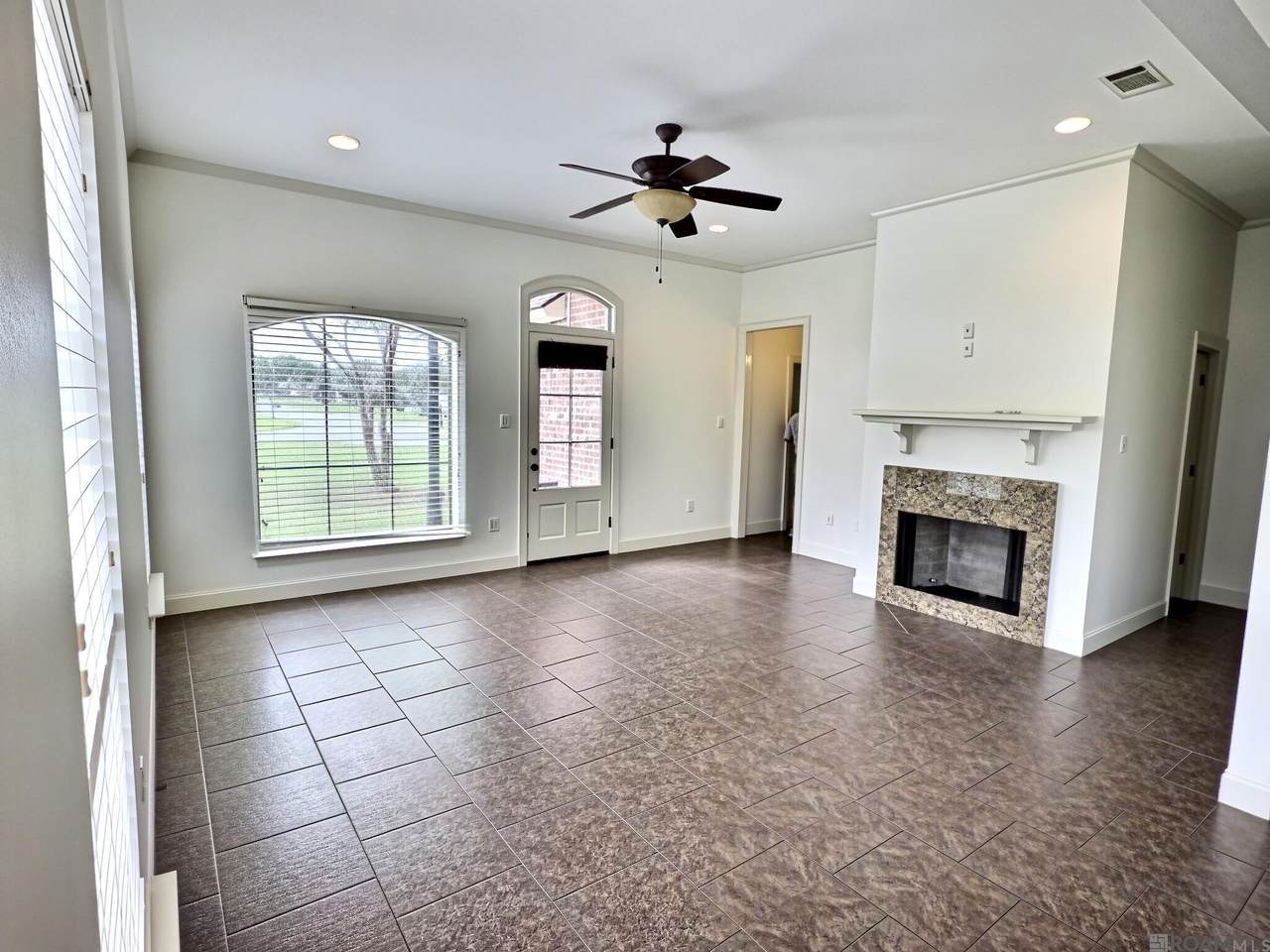 https://bt-photos.global.ssl.fastly.net/batonrouge/1280_boomver_2_2026018066-2.jpg