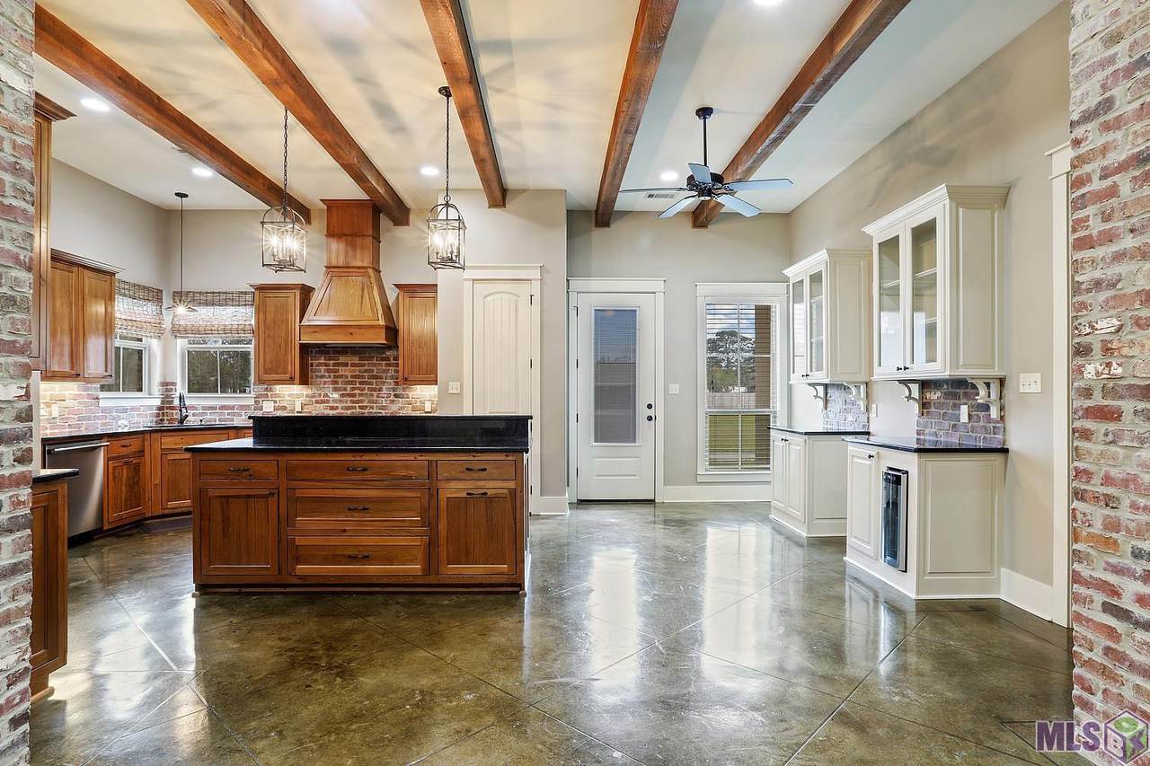 15109 Hope Ln - Photo 1