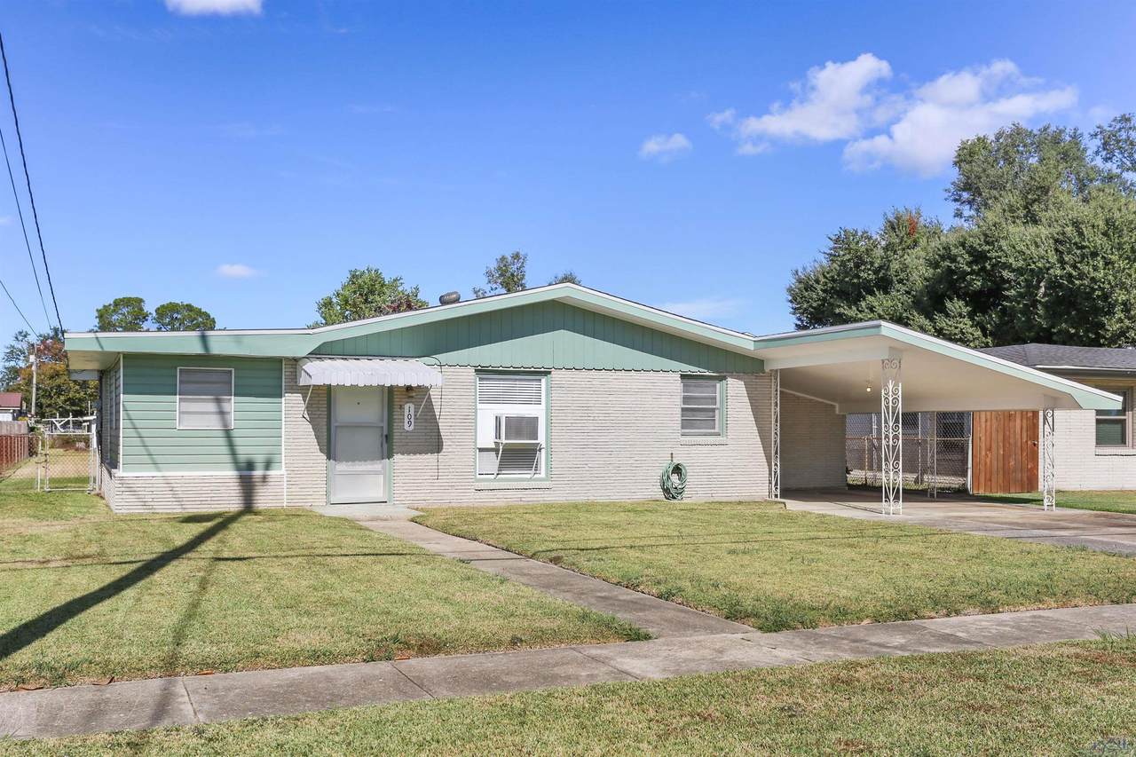 109 Jean Ellen Avenue - Photo 1