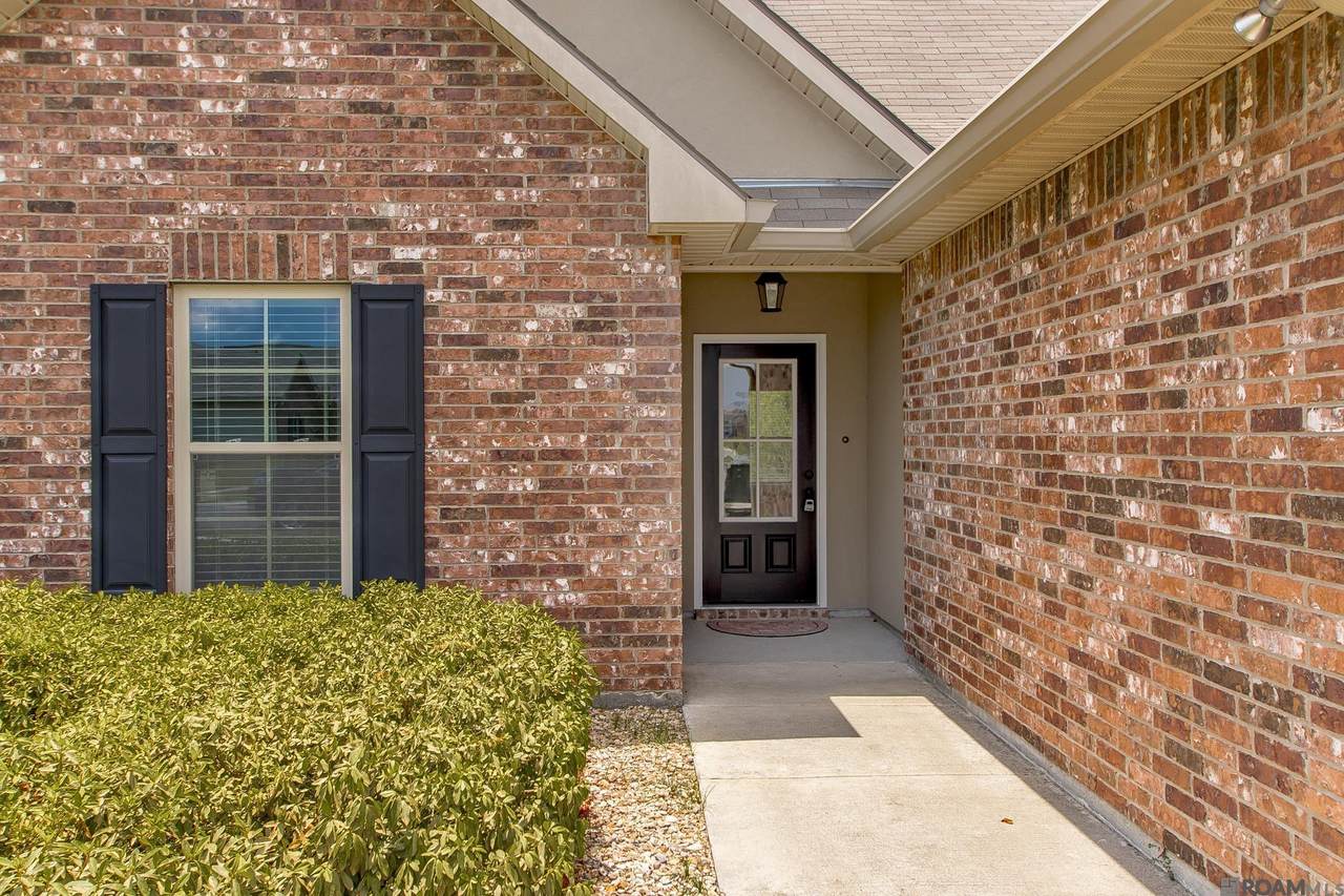 42228 Marblestone Ave - Photo 1