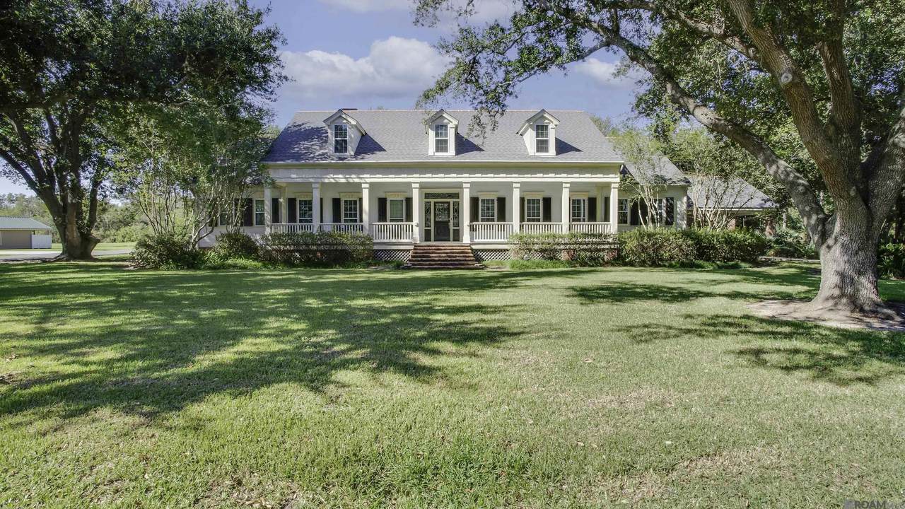 216 Ridgewood Blvd. - Photo 1