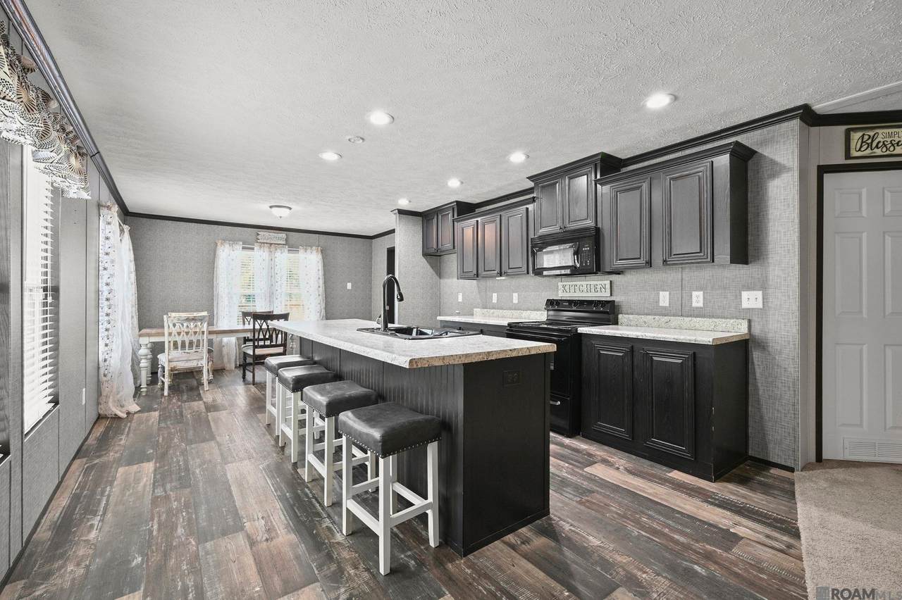 19310 Gourdon Ln - Photo 1