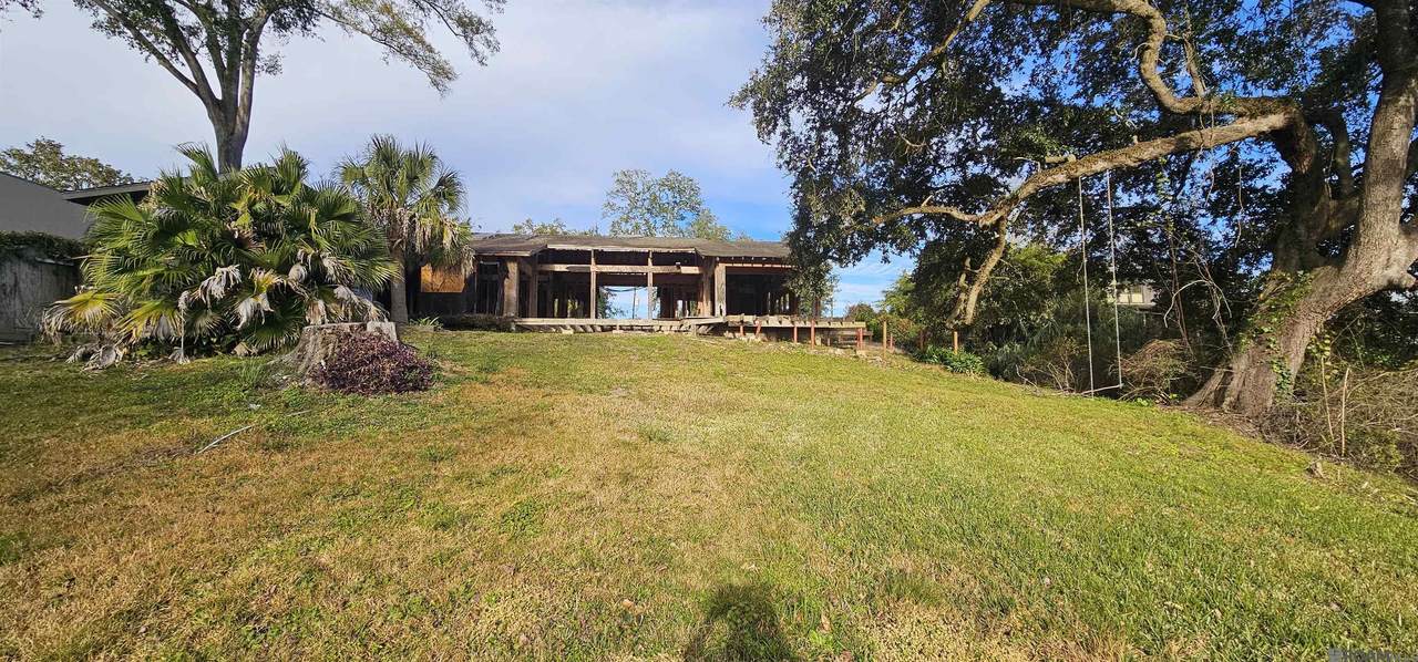6710 Highland Rd - Photo 1