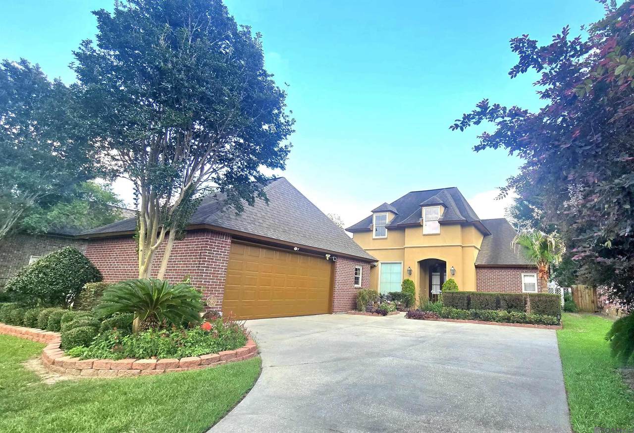 16632 Highland Club Ave - Photo 1