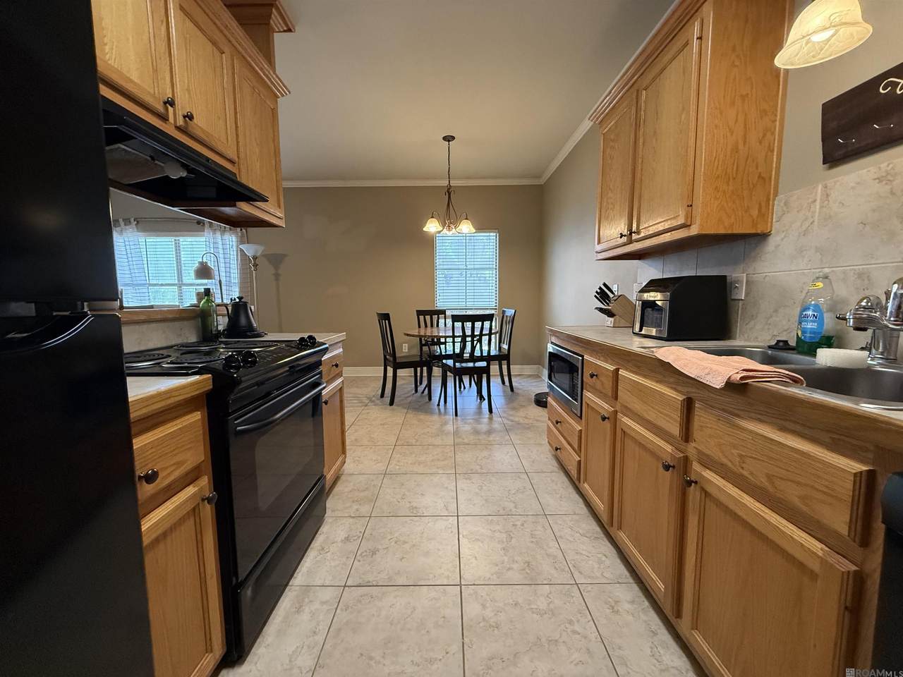 828 Meadow Bend Dr - Photo 1