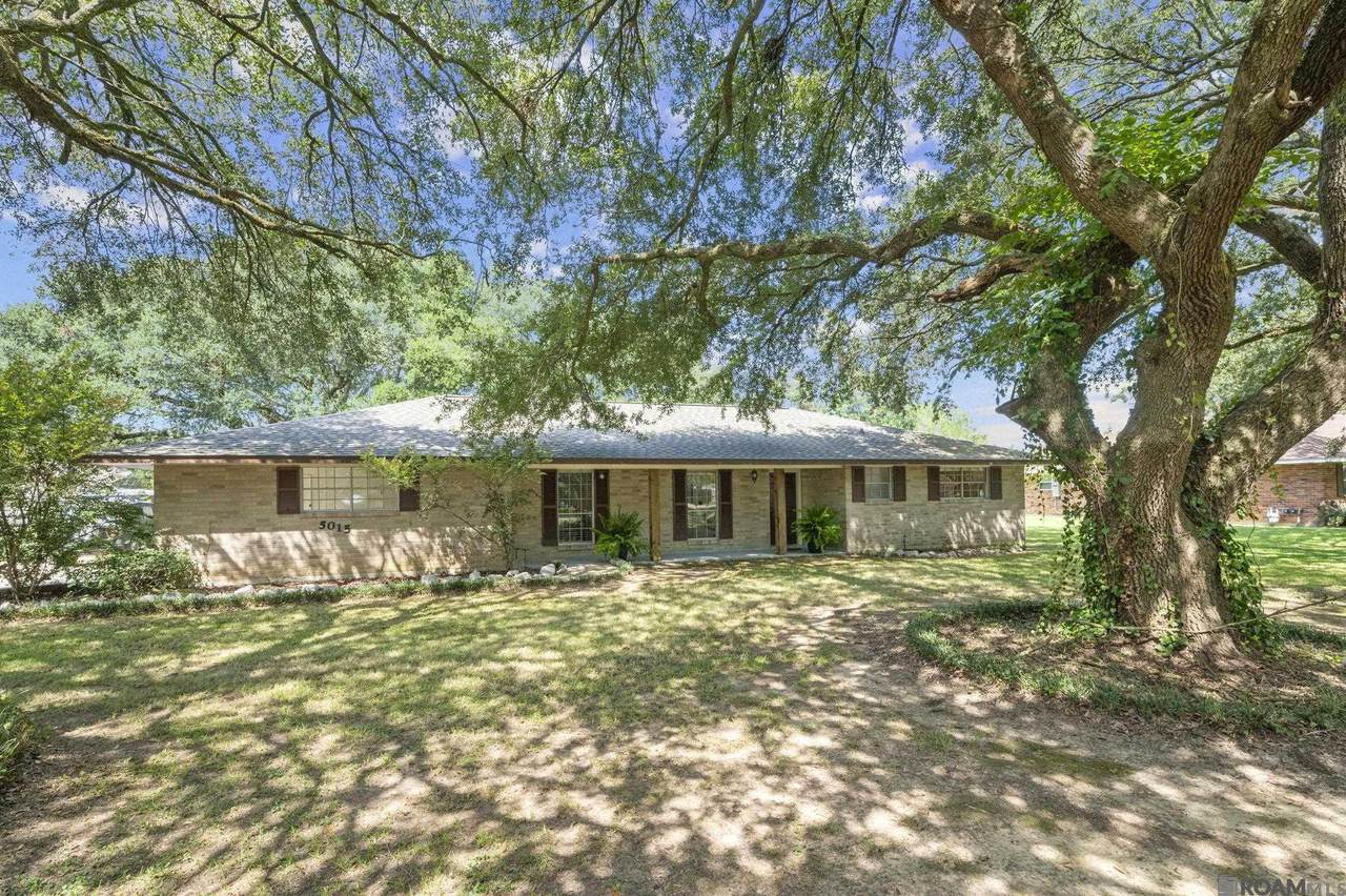 5015 Fennwood Dr - Photo 1