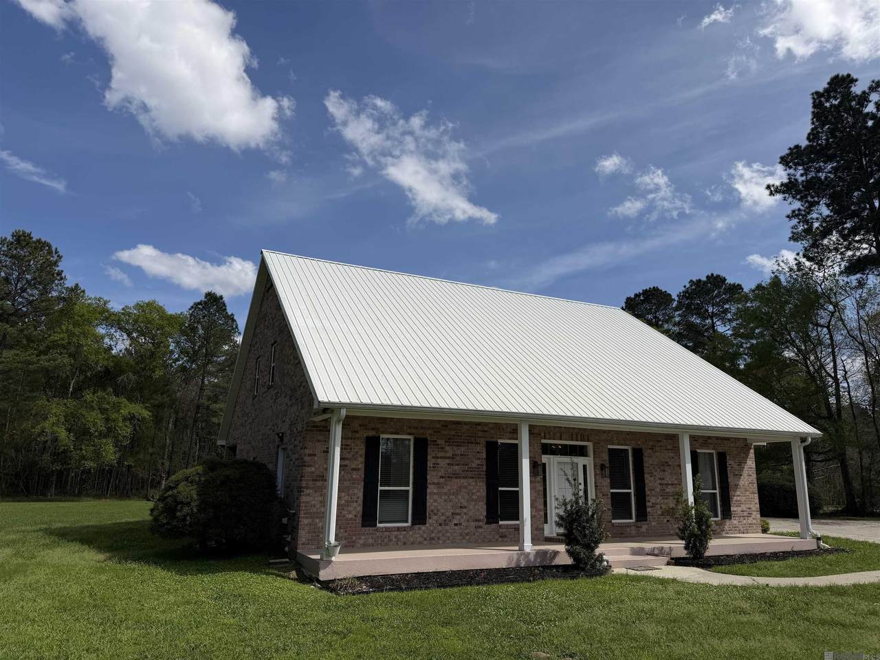 https://bt-photos.global.ssl.fastly.net/batonrouge/1280_boomver_2_2025021679-2.jpg