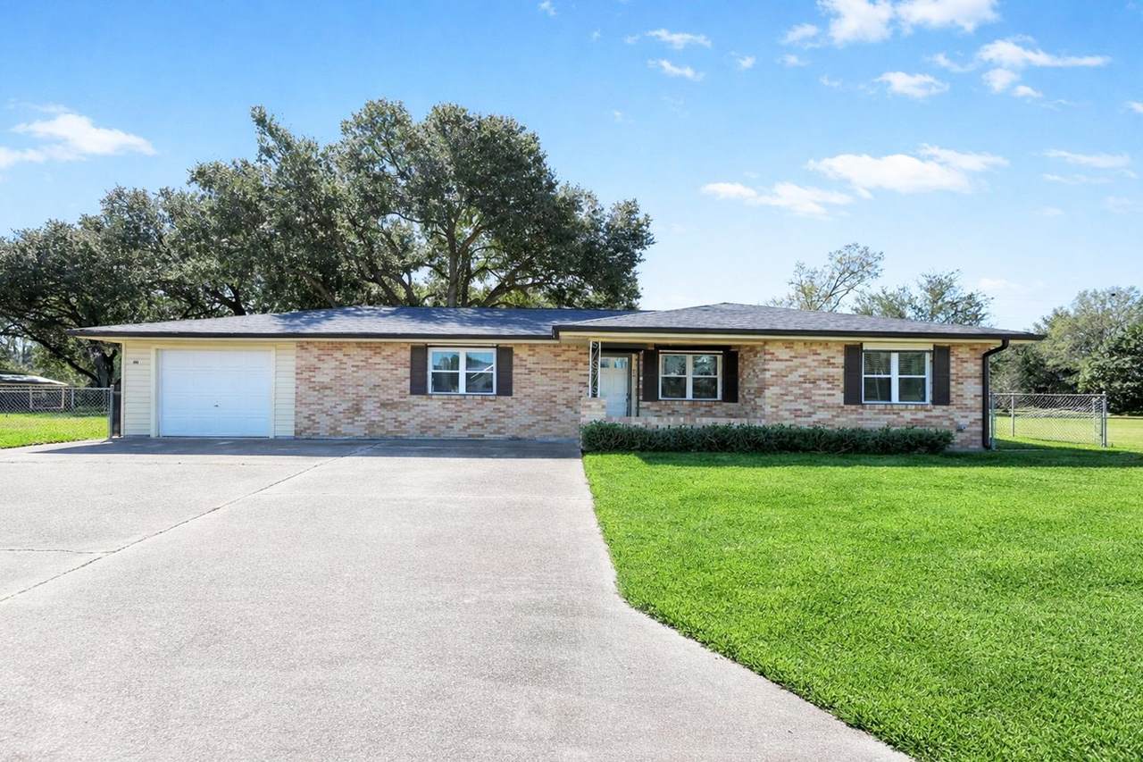 406 Highway 308 - Photo 1