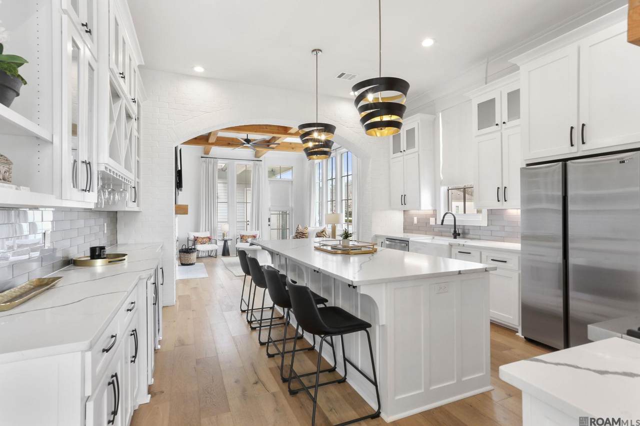 3305 Pointe-Marie Dr - Photo 1