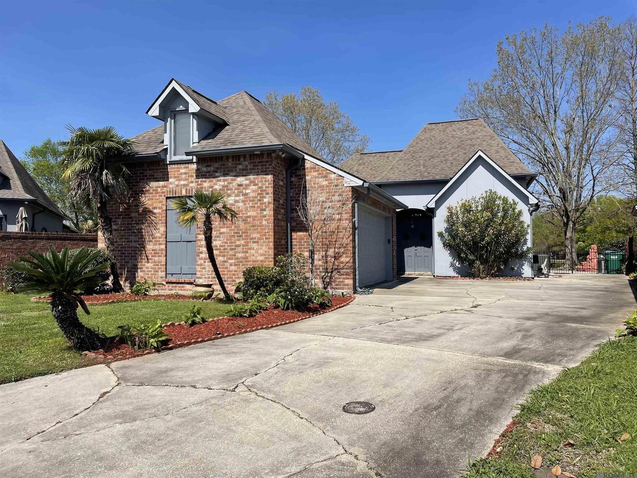 https://bt-photos.global.ssl.fastly.net/batonrouge/1280_boomver_3_2026004982-2.jpg