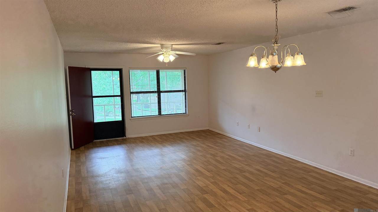 5323 Blair Ln - Photo 1