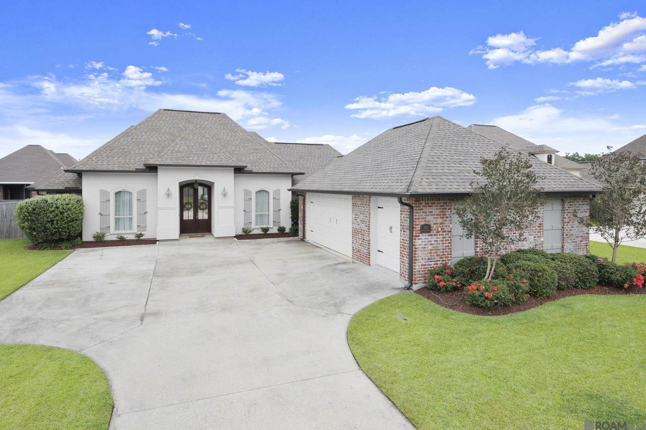 7315 Bessie Dr - Photo 1