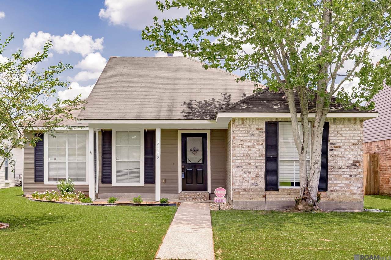 17119 Lake Park Ave - Photo 1