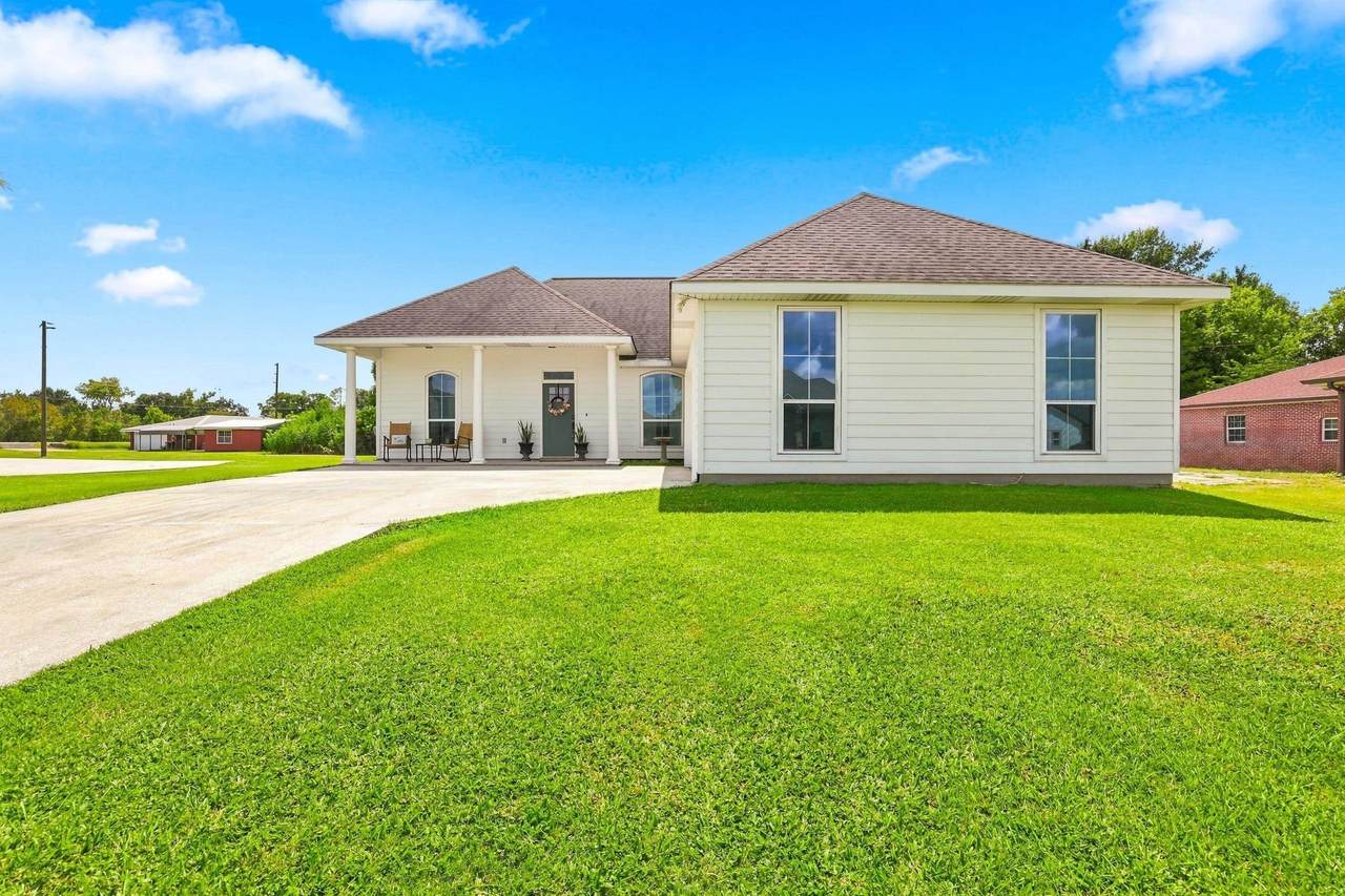 4406 Force Drive - Photo 1
