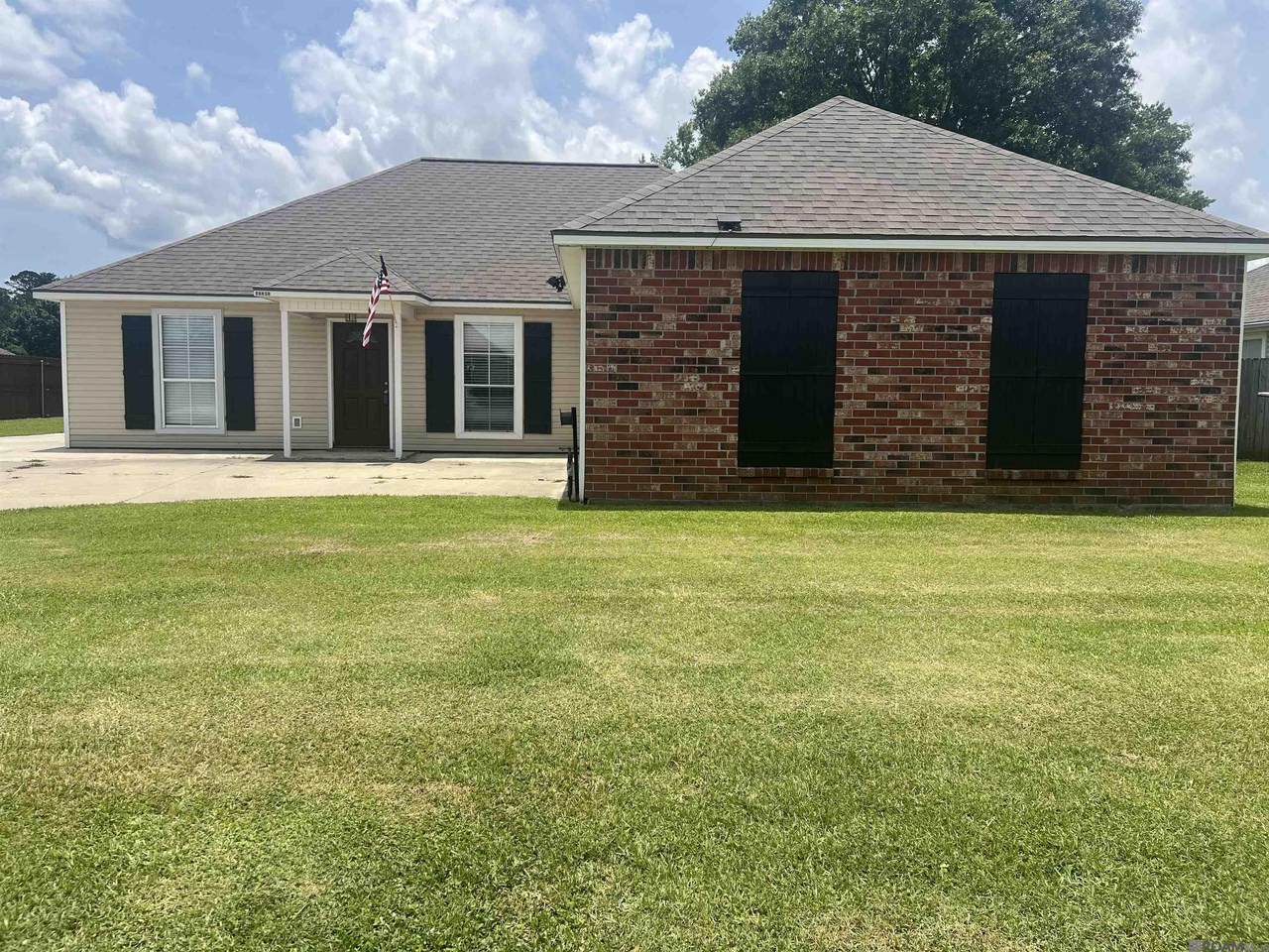 43263 Henderson Ave - Photo 1
