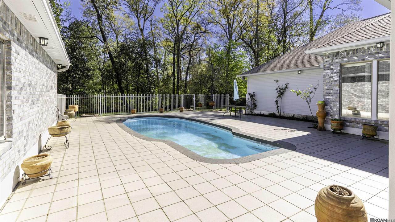 1139 Marc Antony Dr - Photo 1