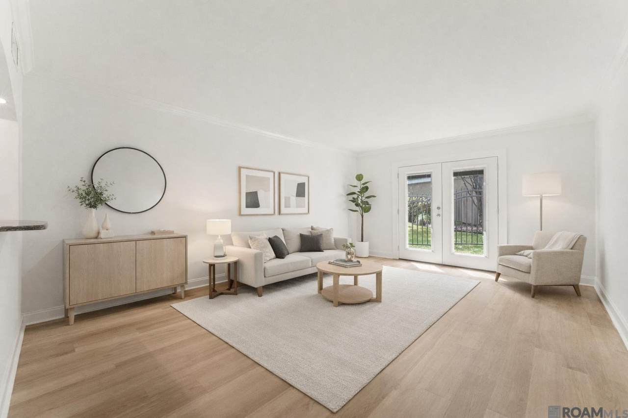 2045 3rd St - Photo 1