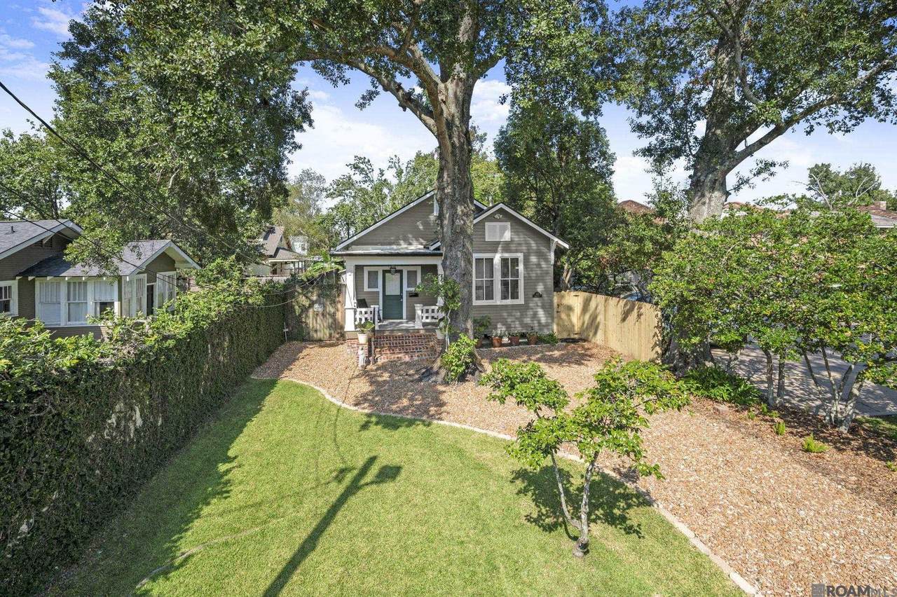 562 Terry Dr - Photo 1