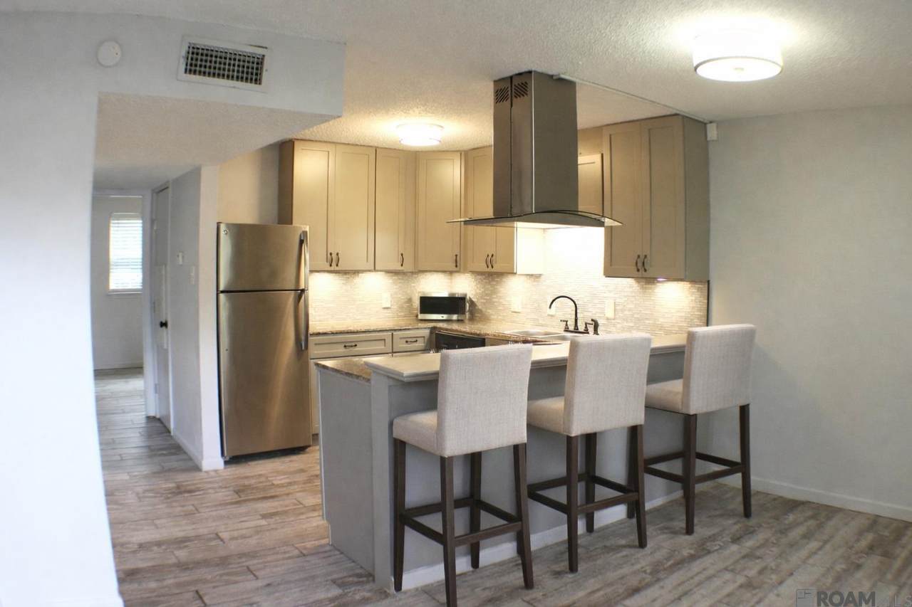 140 Wylie Dr - Photo 1