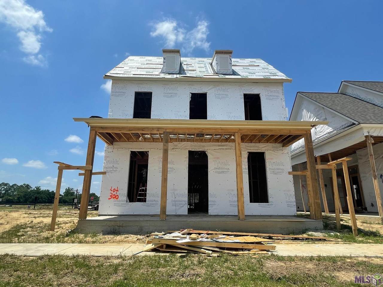 1811 Rouzan Ave - Photo 1