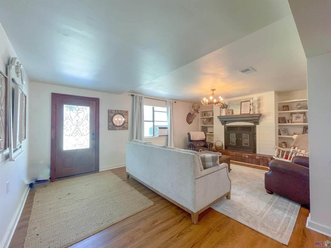 600 Burkett Ln - Photo 1
