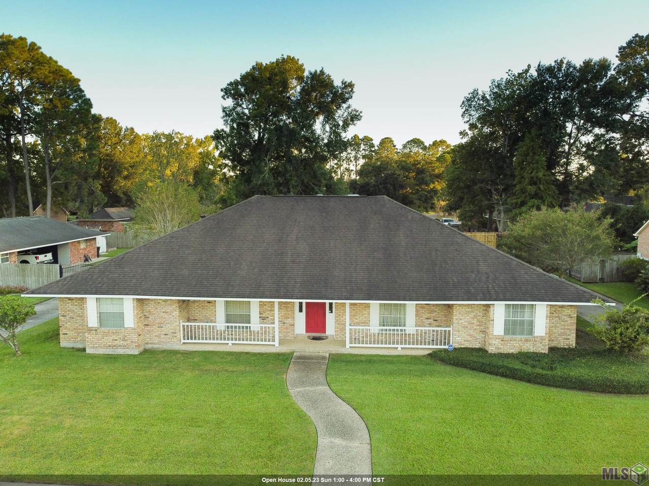 5606 Valley Forge Ave - Photo 1