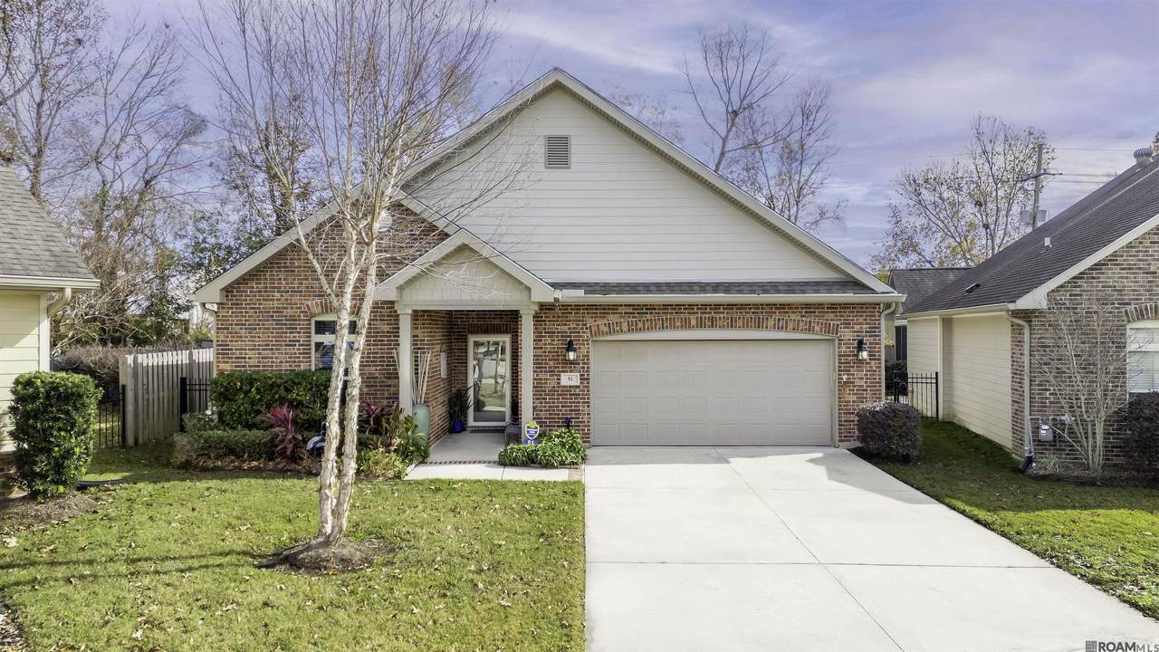 7111 Village Charmant - Photo 1