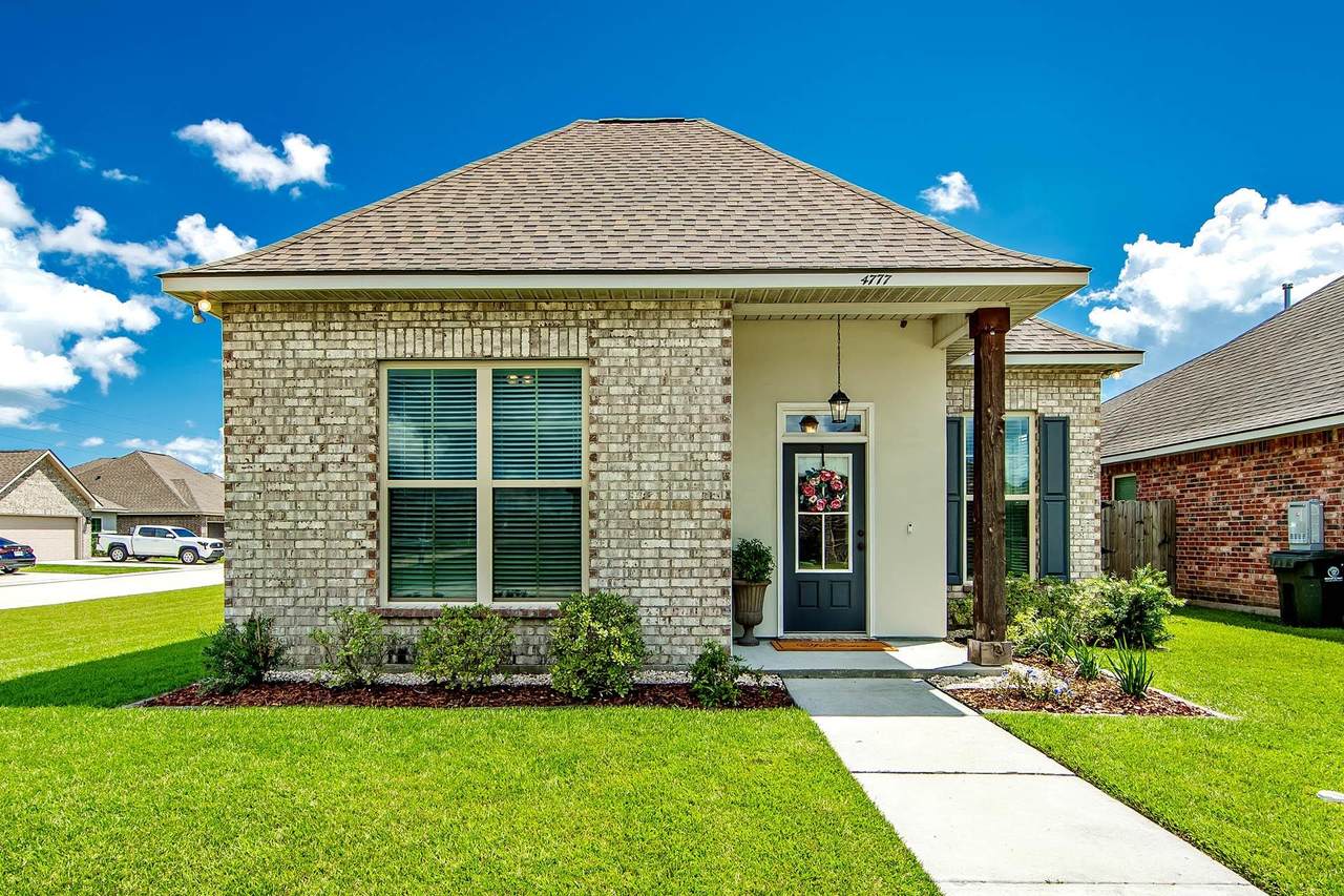 4777 Henri Drive - Photo 1