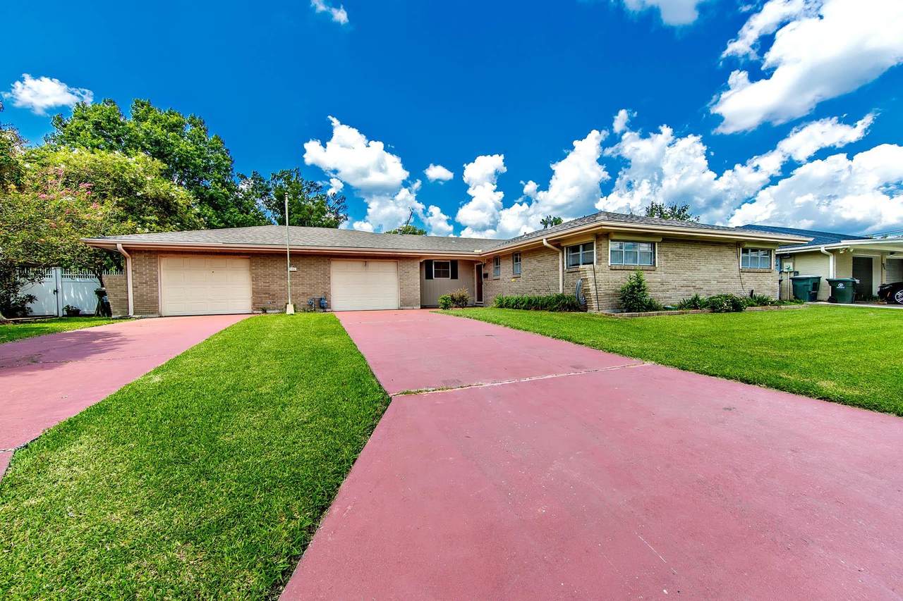 126 Burkwall Drive - Photo 1