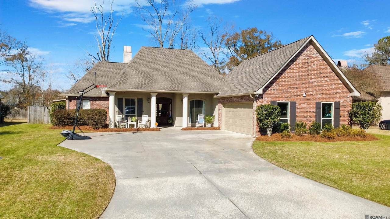 10251 Crooked Creek Ln - Photo 1