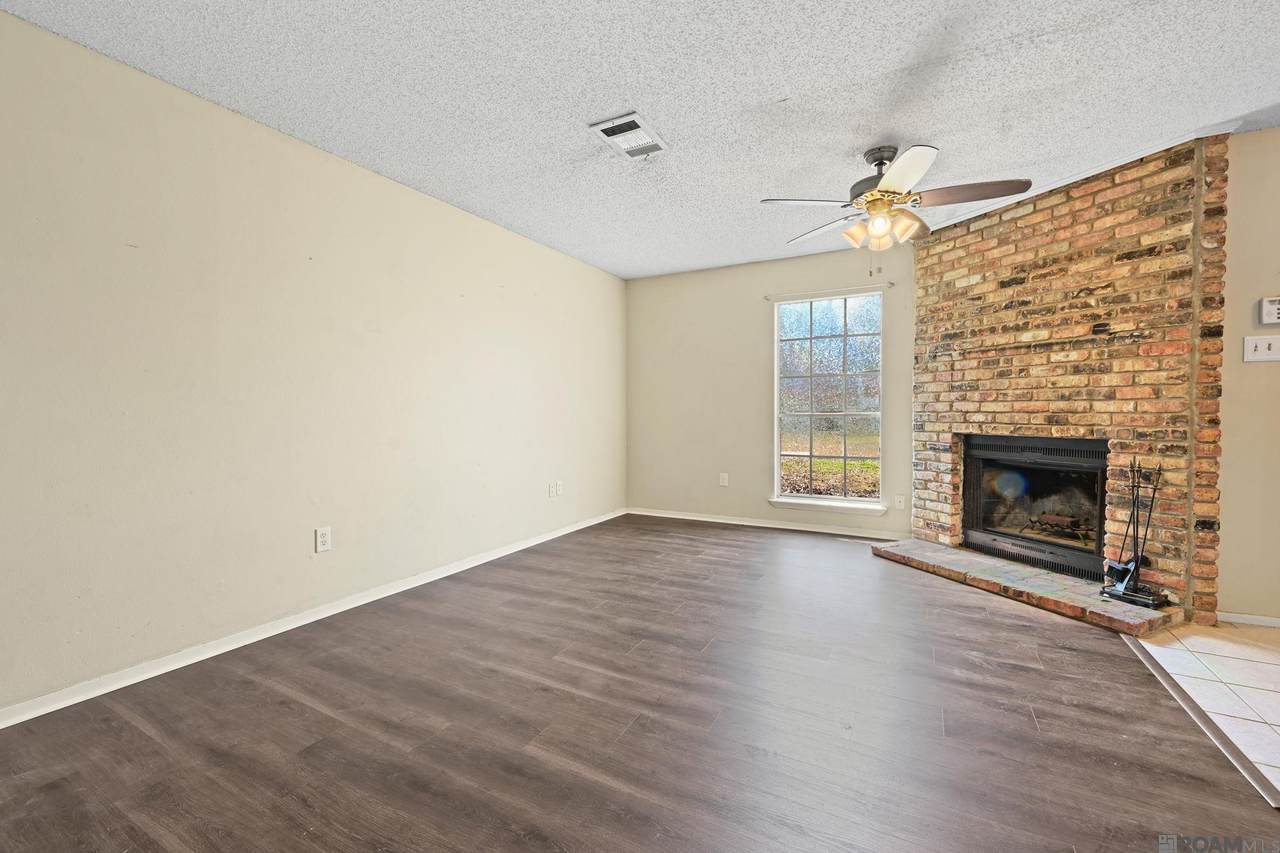 3323 King Bradford Dr - Photo 1