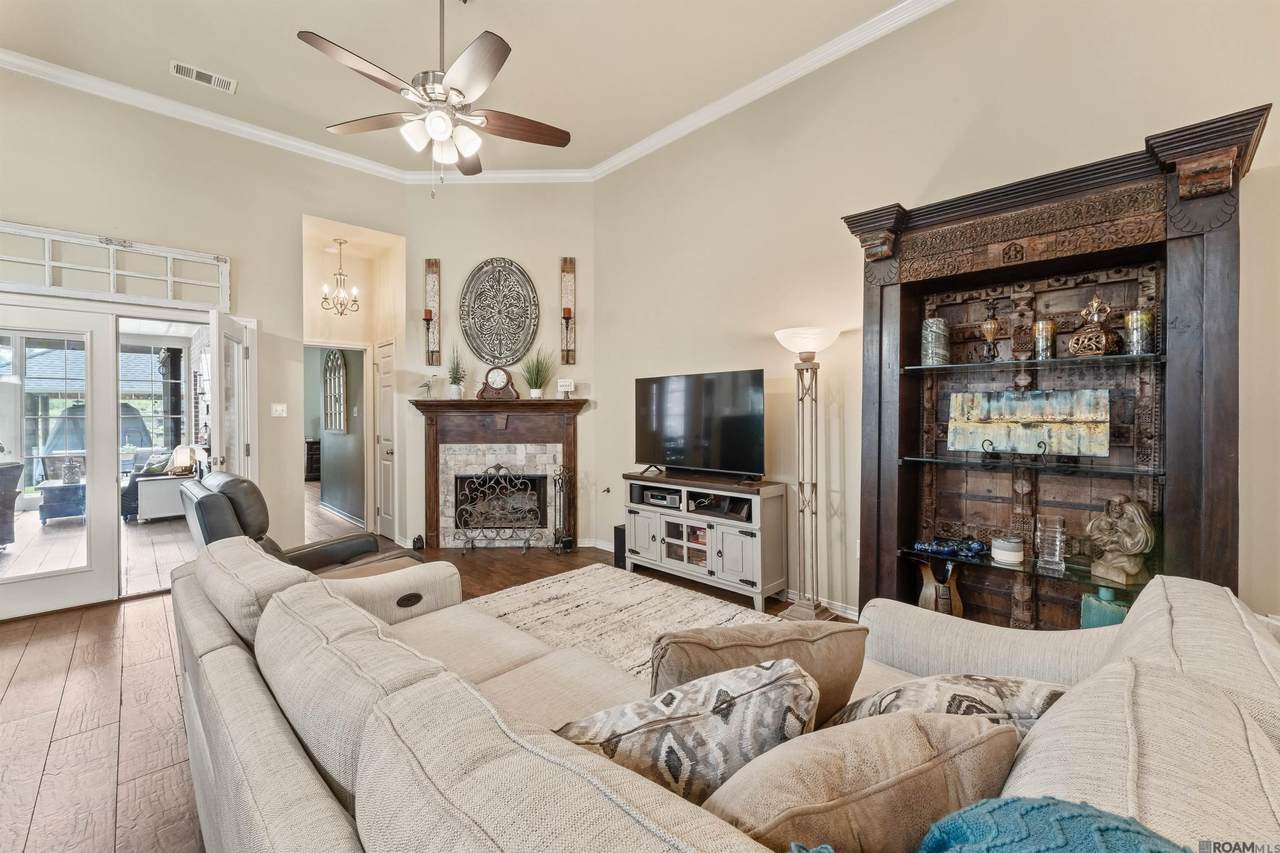 21161 Waterfront East Dr - Photo 1