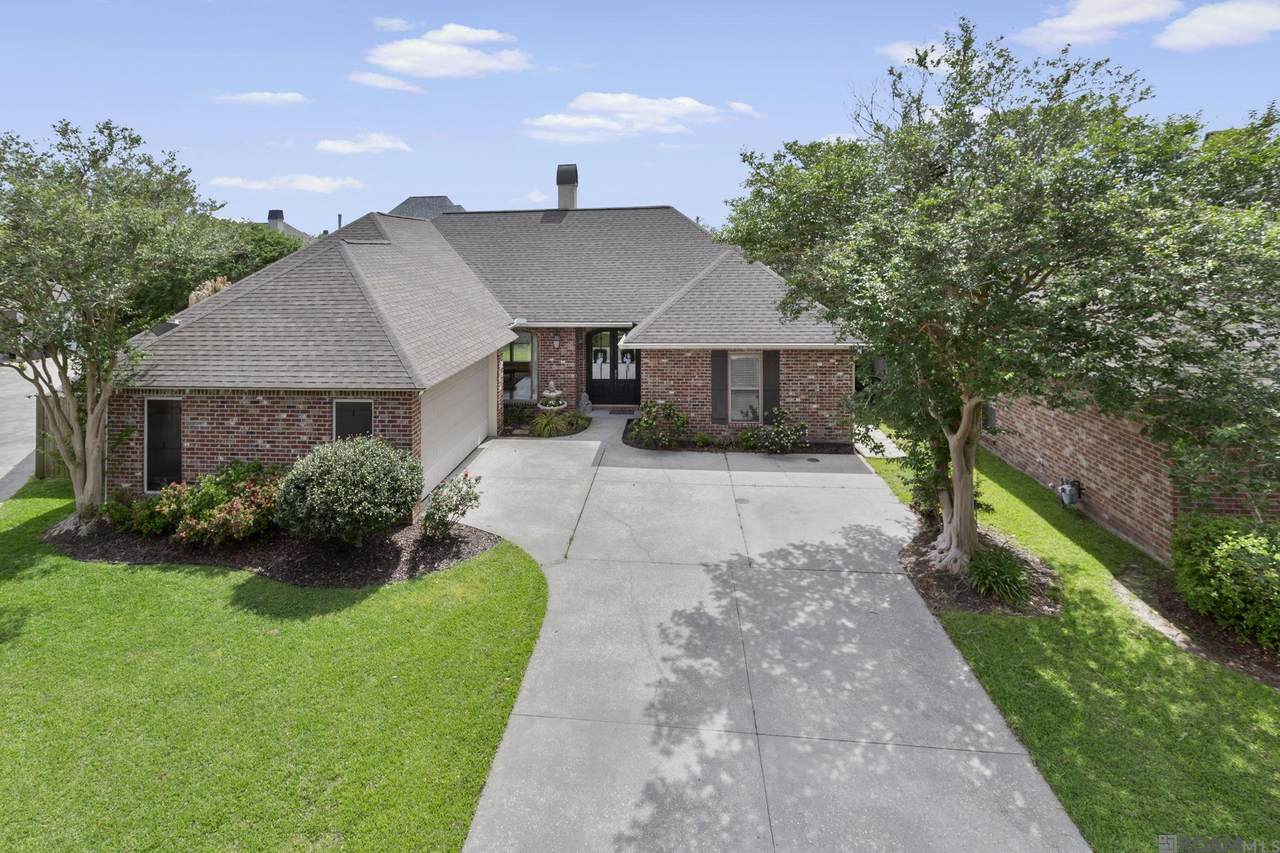 10766 Oakley Trace - Photo 1