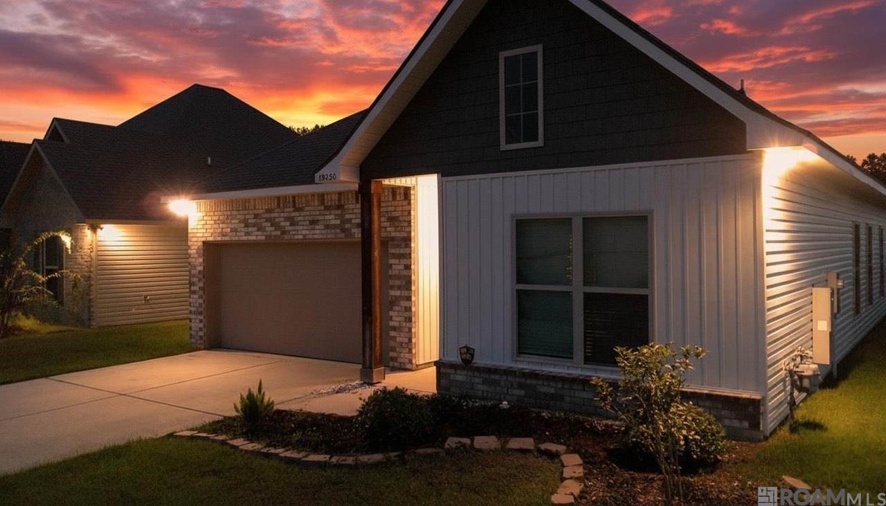 59530 Clifts Cove Dr - Photo 1