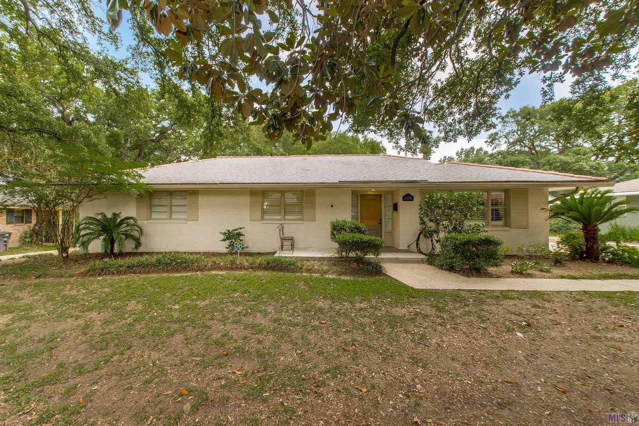 2358 Baywood Ave - Photo 1