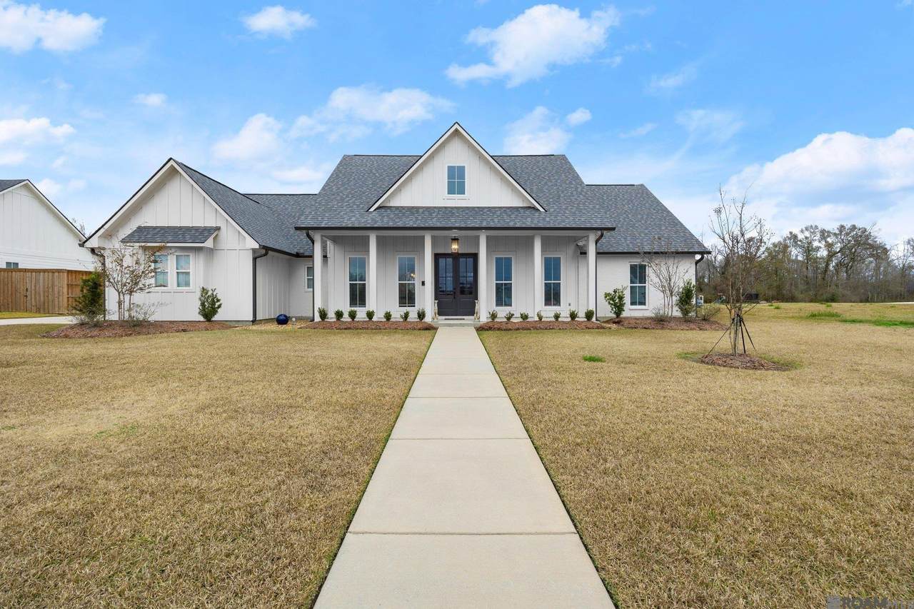 43541 Collyns Cove - Photo 1