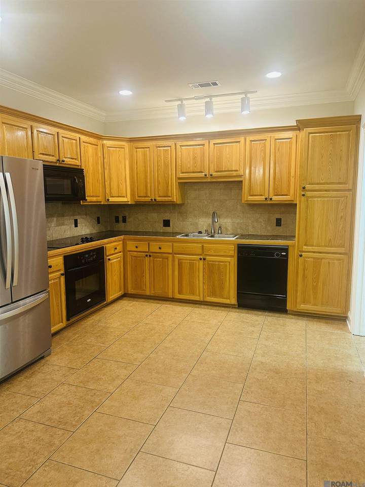 373 River Mill Dr - Photo 1