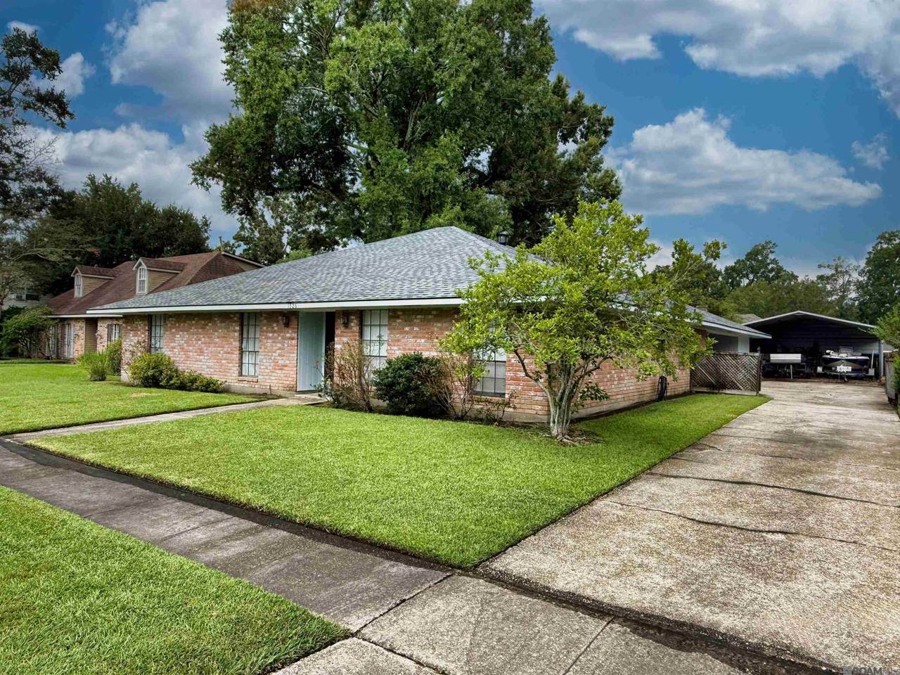 1526 Munal Dr - Photo 1