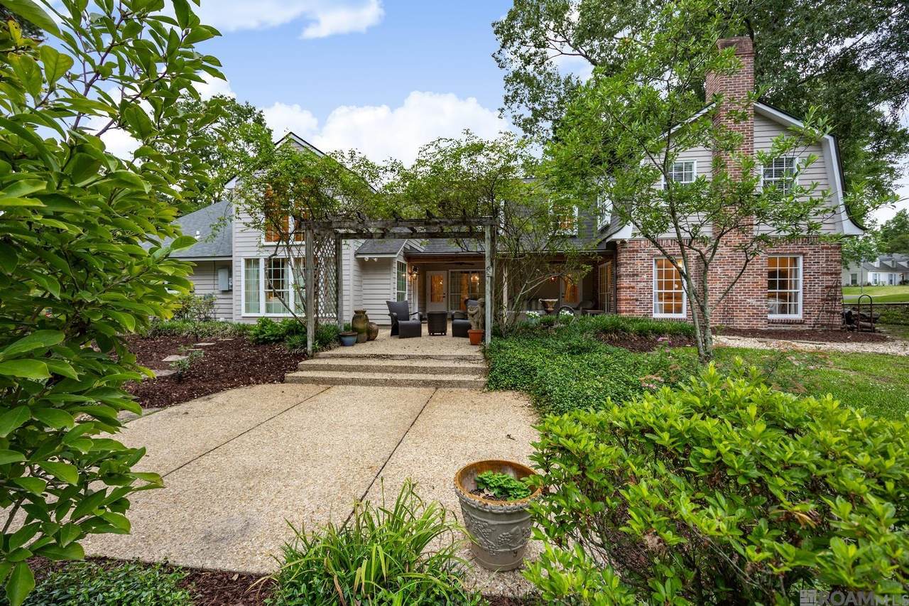 931 Woodstone Dr - Photo 1