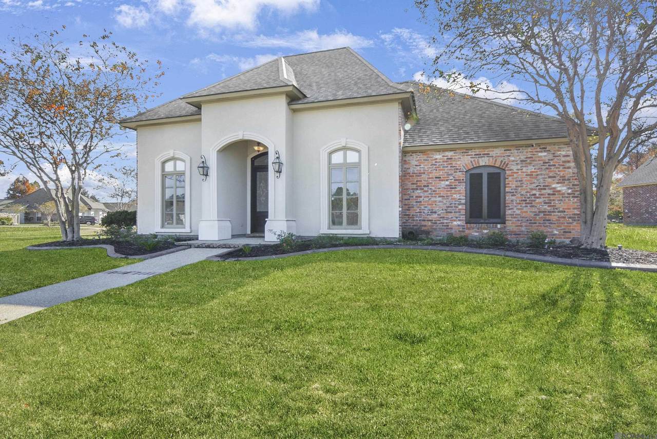 17532 Lake Ct - Photo 1