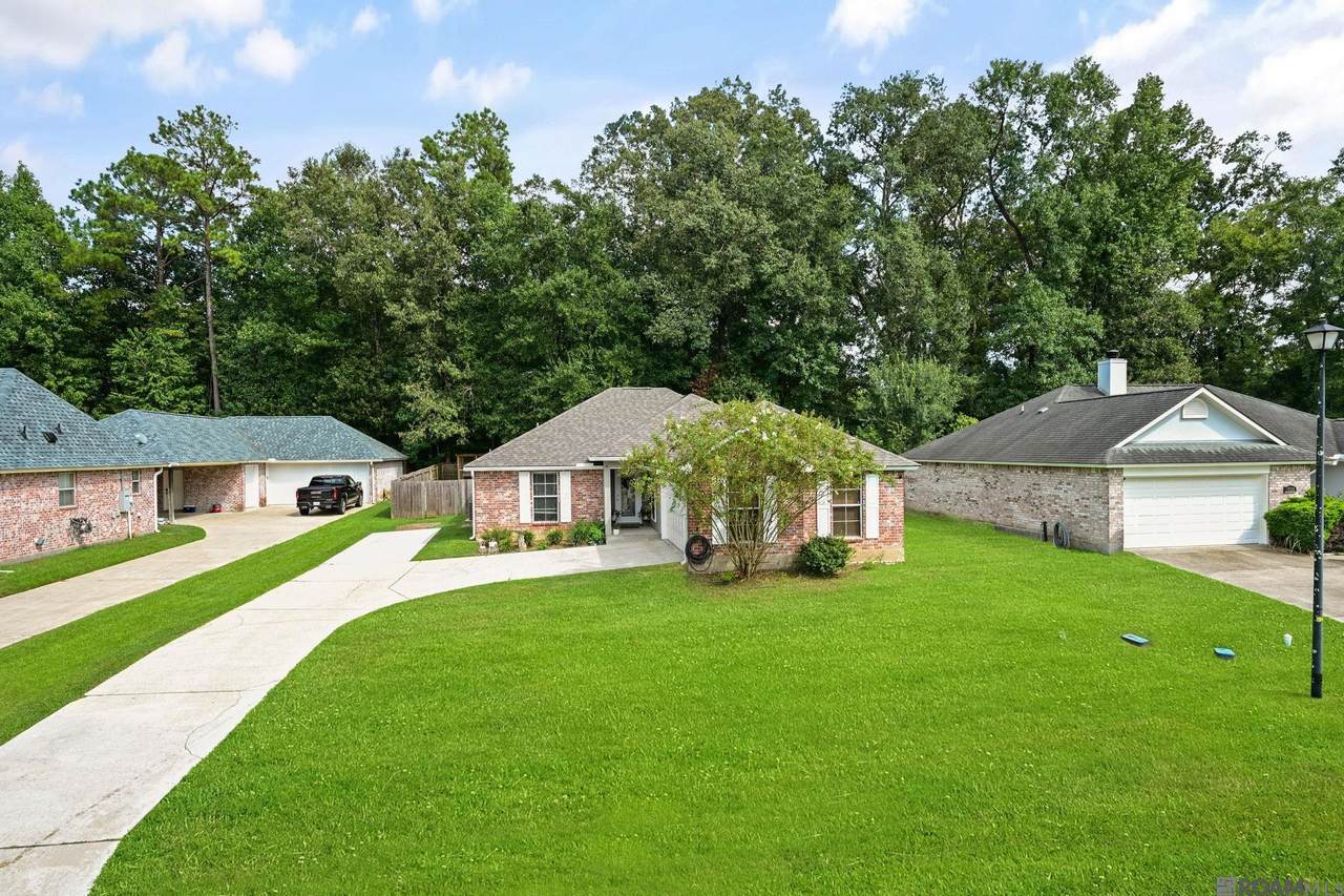 6936 Elm Park Ln - Photo 1