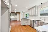 1343 Crescent Dr - Photo 10