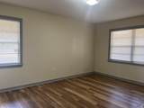 4915 Holloway Ave - Photo 18