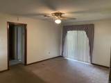 215 Glenwood Ave - Photo 3
