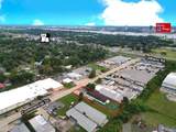 1213 Commercial Dr - Photo 3