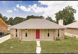 909 Roundhill Dr - Photo 1